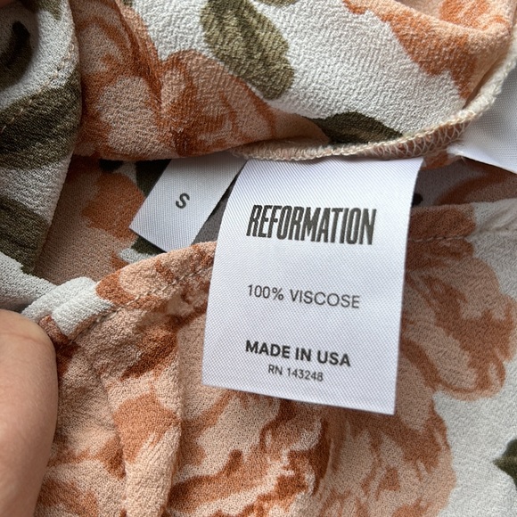 REFORMATION floral blouse 🌸🌺✨ - Picture 12 of 13